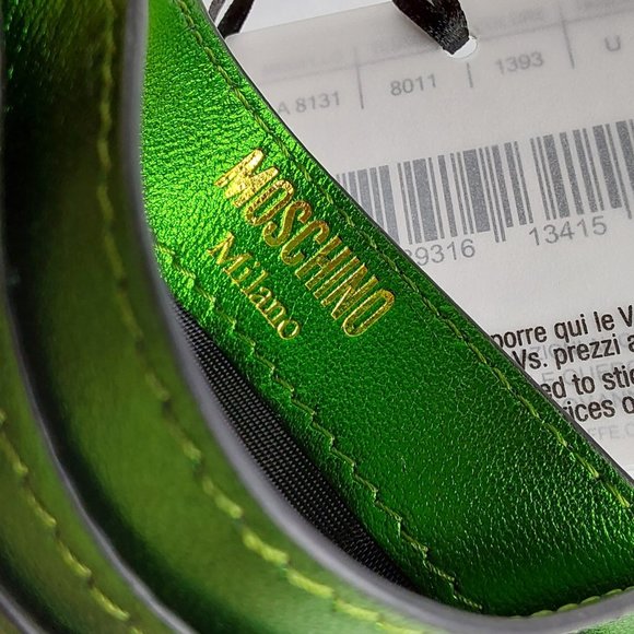 'MOSCHINO' LEATHER 'CASINO KRYSTAL' RAISED BLING LOGO FRONT FOILED CARD CASE - Picture 8 of 16